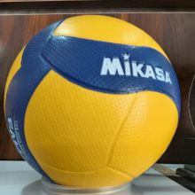 توپ والیبال ایرانی باکیفیت